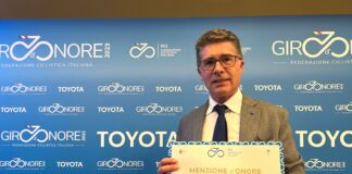 Giro d’Onore Fci a Milano, premiato il gruppo organizzatore del Mondiale Gravel a Pieve di Soligo