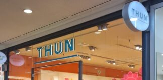 Vertenza Thun, il 23 gennaio incontro azienda-sindacati Il negozio Thun al Centro Commerciale Valecenter di Marcon