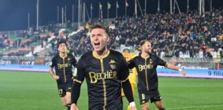 Bjarkason post Cittadella: “Siamo sulla strada giusta” Bjarki Bjarkason esulta dopo il goal in Venezia FC-Cittadella - foto Andrea Pattaro@Vision