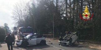 Mirano, schianto tra due auto: un ferito Mirano, il luogo dell'incidente stradale