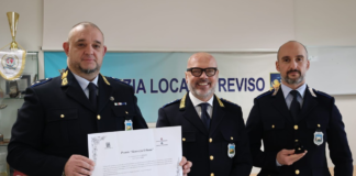 Caschetto d’oro per due agenti della Polizia Locale di Treviso
