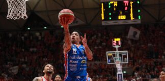 Estra Pistoia-Nutribullet Treviso 83-84 Estra Pistoia-Nutribullet Treviso - foto dalla pagina Facebook della Nutribullet Treviso Basket