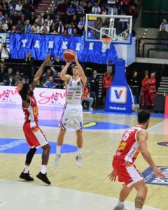 Nutribullet Treviso Basket-Carpegna Prosciutto Pesaro - foto Gregolin