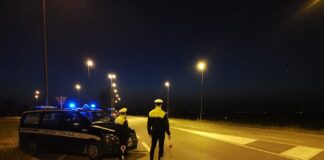 Roncade potenzia il servizio serale dei controlli stradali di Polizia Polizia Locale di Jesolo in azione