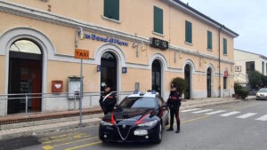 Carabinieri alla stazione di San Donà