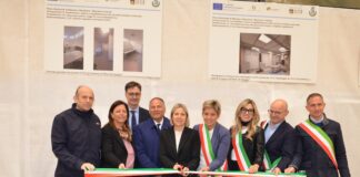 Benazzi e Lanzarin posano la prima pietra della Casa di Comunità a Crespano