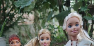 Al Livelet in viaggio nella moda preistorica con Barbie e Ken