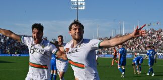 Tessmann post Venezia-Brescia: “La cosa più importante erano i tre punti” Tanner Tessmann festeggia dopo un goal in Venezia FC-Brescia - foto Andrea Pattaro@Vision