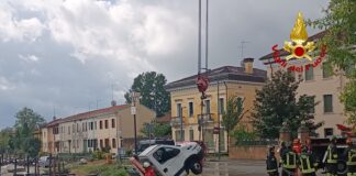 Forte Marghera, furgone finisce nel Canal Salso Marghera, furgone finito nel Canal Salso