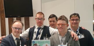 Al Vinitaly 1500 bottiglie AIPD Marca Trevigiana e Cecchetto nel padiglione della Regione