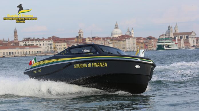 Le Sezioni Operative Navali della Guardia di Finanza di Chioggia e Porto Levante Le Sezioni Operative Navali della Guardia di Finanza di Chioggia e Porto Levante