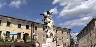 Sernaglia, parla Anna Rosada “Città abbandonata al degrado stradale, servono soldi”