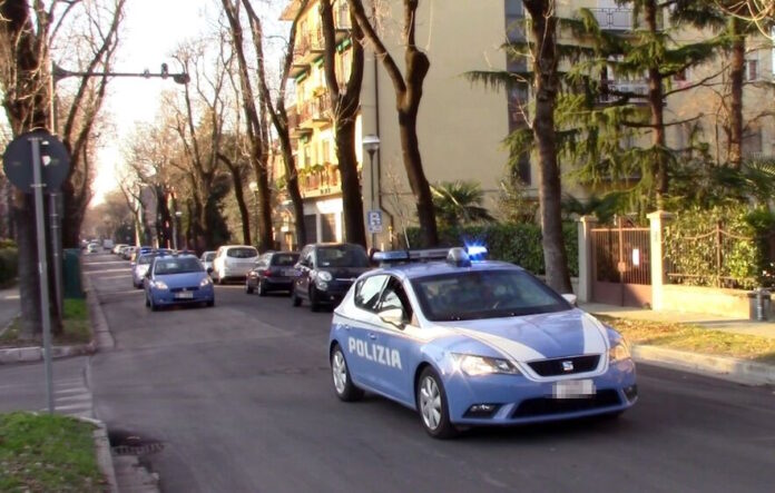 Auto della Polizia a Marghera