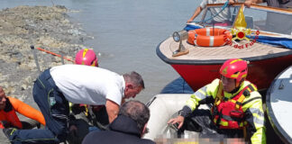 San Giuliano, soccorso un uomo travolto dal fango in un cantiere Uomo sommerso dal fango in un cantiere