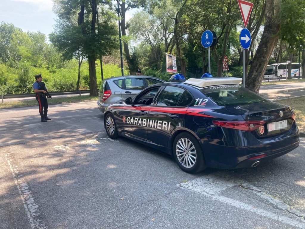 Carabinieri in azione a Marghera
