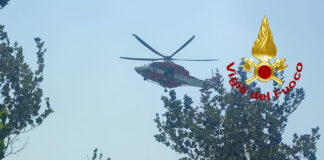 San Donà, trovato sul Piave il corpo senza vita di un uomo I Vigili del Fuoco con l’elicottero Drago 149 sul Piave