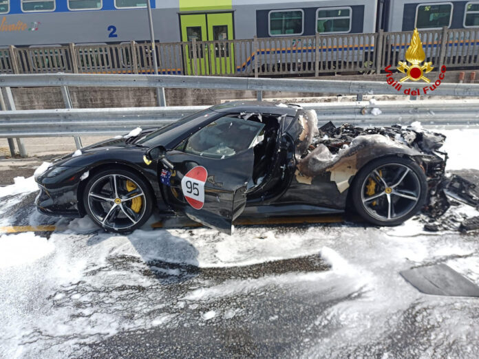 La Ferrari andata in fiamme