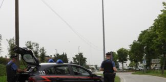 Ripetute violenze in famiglia, i Carabinieri portano in carcere due uomini Noale, i Carabinieri in azione