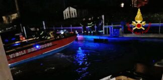 Barca si schianta contro una briccola: morto un uomo, ferita una donna Barca impatta contro briccola, i soccorsi