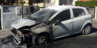 Donna trevigiana incendia l’auto dell’ex compagno