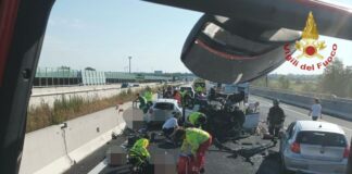 Incidente in A4 a San Donà: 9 mezzi coinvolti, 9 feriti Incidente stradale in A4