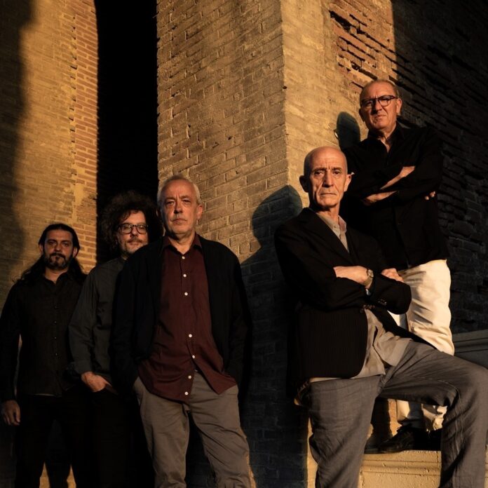 Gli Avion Travel Gli Avion Travel