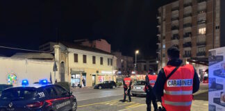 Controlli dei Carabinieri in Quartiere Piave: due negozianti multati Controlli dei Carabinieri in quartiere Piave a Mestre