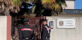 Dolo, aggredisce alle spalle una donna e la rapina: arrestato Carabinieri di Dolo