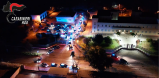 Droga nei pacchi postali, aiuti al boss mafioso: arresti dei Carabinieri del ROS anche nel Veneto Carabinieri del ROS