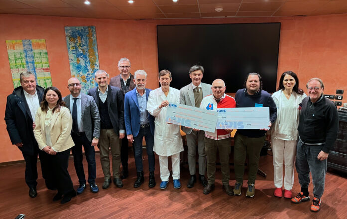 La consegna delle donazioni alla Pediatria di San Donà La consegna delle donazioni alla Pediatria di San Donà