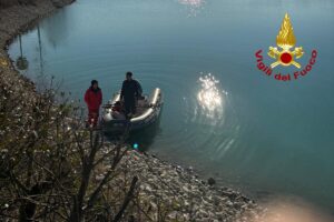 Lago Le Bandie a Spresiano, le ricerche di un'auto