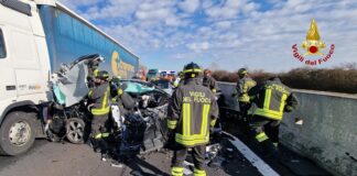 Schianto Tir-auto in A4 tra Cessalto e San Stino: morta una donna, gravemente ferita un’altra Schianto in A4, i soccorsi