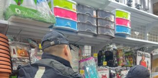 I Carabinieri sequestrano oltre 35mila articoli di Carnevale non conformi Venezia: festività di carnevale, i Carabinieri sequestrano 35.190 confezioni di prodotti non conformi alla legge