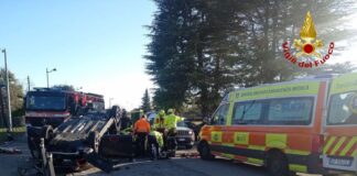 Sant’Urbano, auto finisce rovesciata: un ferito Sant’Urbano, auto finita rovesciata