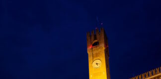 Treviso: due persone denunciate dai Carabinieri per furto aggravato Carabinieri in centro a Treviso - foto di repertorio