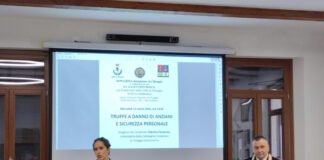 Stra e Chioggia, i Carabinieri conducono incontri di sensibilizzazione sulle truffe I Carabinieri durante un incontro di sensibilizzazione sulle truffe