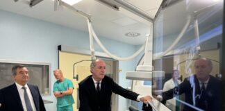 Ospedale di Mestre: il Presidente Zaia inaugura il nuovo sistema integrato dei laboratori e la nuova piastra angiografica Ospedale di Mestre: il Presidente Zaia inaugura il nuovo sistema integrato dei laboratori e la nuova piastra angiografica
