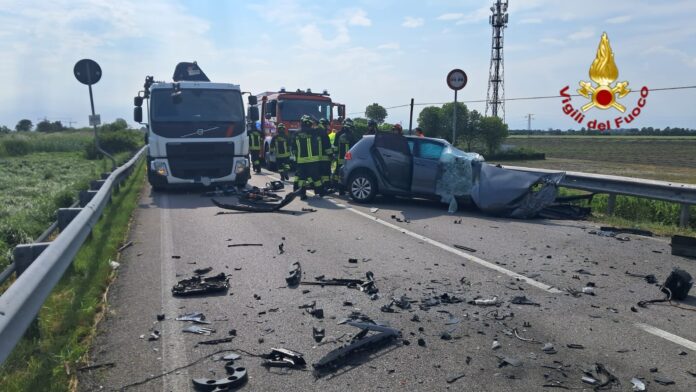 Quarto d'Altino, grave incidente stradale Quarto d'Altino, grave incidente stradale