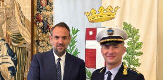 Patrich Antonello nuovo Comandante della Polizia Locale di Treviso Il Sindaco di Treviso, Mario Conte, con Patrich Antonello