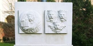 20° anniversario dei Piloni Dalmati del Lido di Venezia Simboli della Serenissima e dei Piloni Dalmati al Lido di Venezia