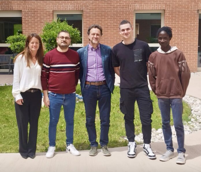 Gli studenti delle scuole superiori che hanno creato un software a prova di hacker per il Bon Bozzola Gli studenti delle scuole superiori che hanno creato un software a prova di hacker per il Bon Bozzola