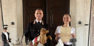 Liceo Artistico di Treviso dona opere d’arte all’Arma dei Carabinieri nell’ambito del progetto “L’arte veicolo di legalità” Liceo Artistico di Treviso dona opere d’arte all’Arma dei Carabinieri nell’ambito del progetto “L’arte veicolo di legalità”