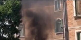 Atti persecutori e incendio doloso di autovettura: la Polizia Locale esegue ordinanza di custodia cautelare in carcere L'autovettura andata a fuoco