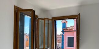 Burano, grazie al bando Social Housing undici case comunali consegnate ad altrettante famiglie Burano, casa in social housing