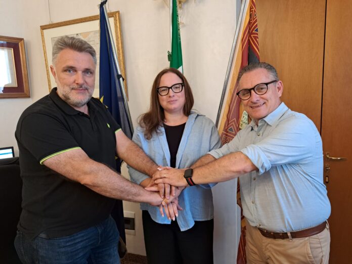 Da sinistra: Mauro Armelao, Eleonora Lozzi, Sandro Marangon Da sinistra: Mauro Armelao, Eleonora Lozzi, Sandro Marangon