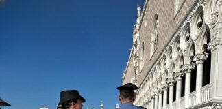 Ricercato per spaccio di droga, arrestato dai Carabinieri a Venezia I Carabinieri della Stazione di Venezia-San Marco in azione