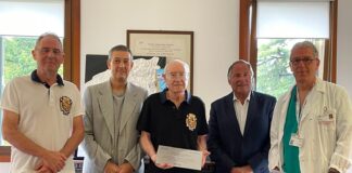 Dona oltre 250mila euro all’Oculistica del Ca’ Foncello: una targa per ringraziarlo La cerimonia di ringraziamento per il signor Carlo Padoan che ha donato oltre 250mila euro all'Oculistica del Ca' Foncello