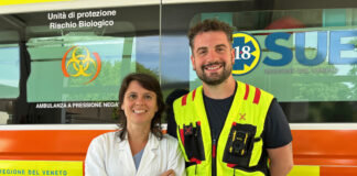 Ulss 4: al personale del pronto soccorso body cam contro le aggressioni il direttore del pronto soccorso, Angela Beltrame, e l'operatore (con body cam) Michele Signore.