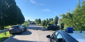 Breda di Piave, schianto frontale tra due auto: sei feriti di cui due gravi Breda di Piave, scontro frontale tra due auto