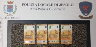 Jesolo, gioco delle tre scatolette: cinque DASPO urbano Gioco delle Tre Scatolette, il materiale sequestrato dalla Polizia Locale di Jesolo